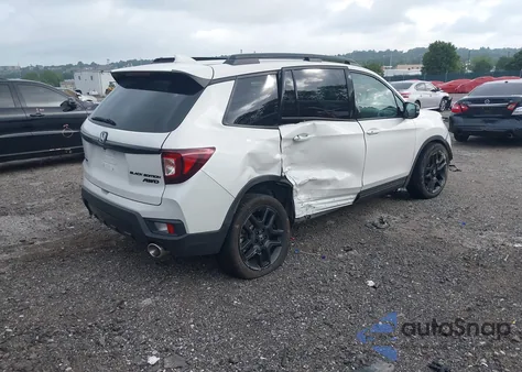 2025 Honda Passport Awd Black from USA, damaged, VIN 5FNYF8H81SB005738